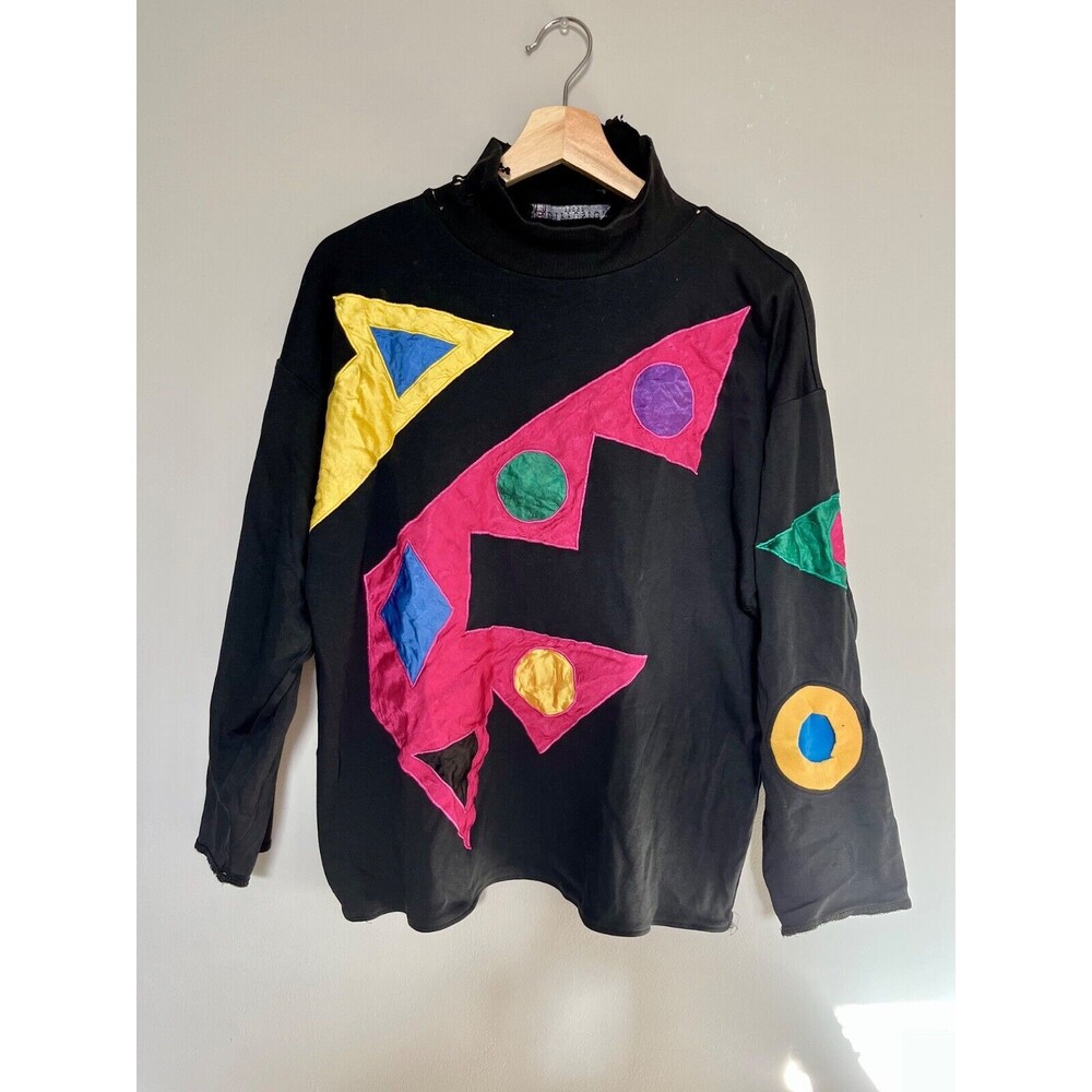 Fantastic Vintage 90s Geometric patched shirt M